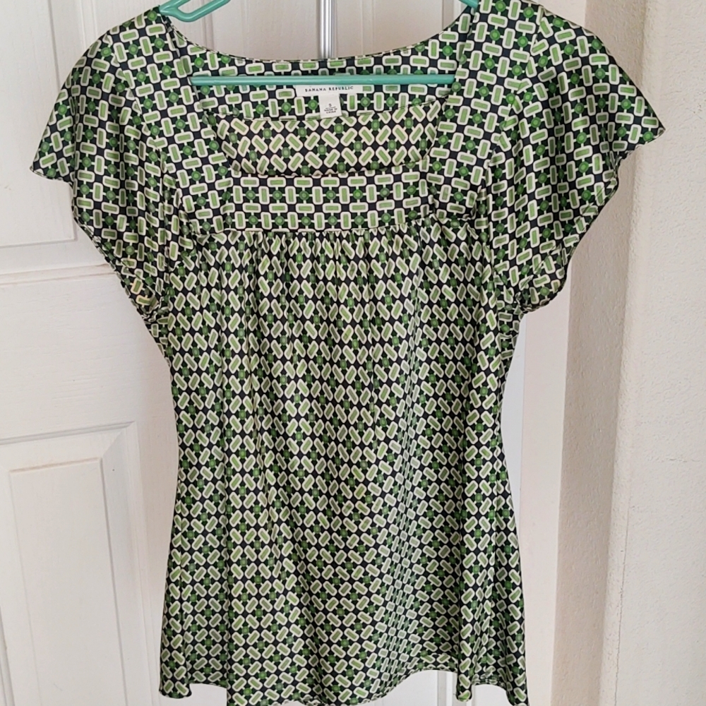 Banana Republic silk blouse